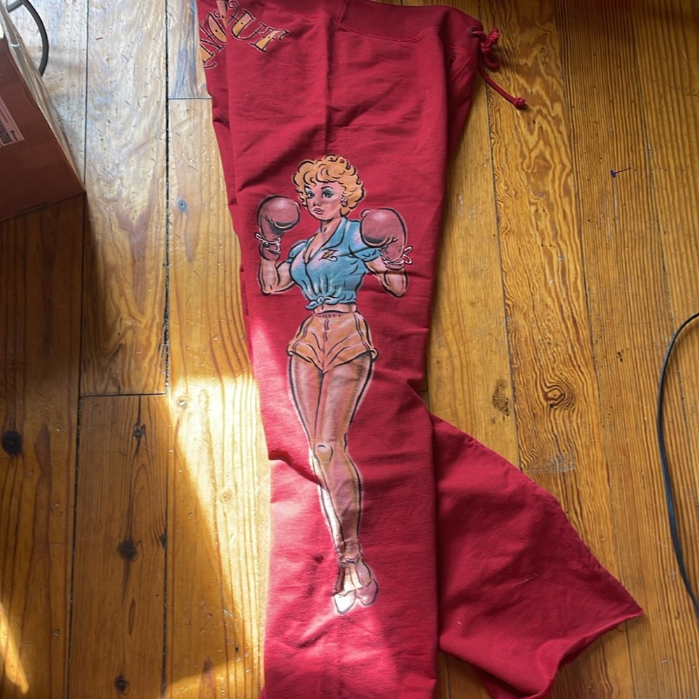 Rare  Y2K Lucky Brand “knockout” flared sweatpants. Excellent condition.